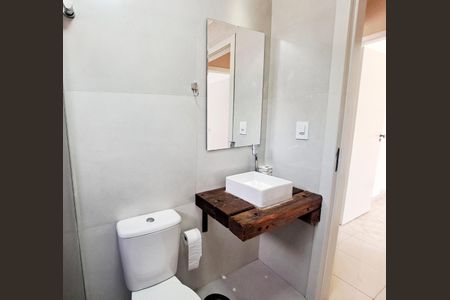 Apartamento à venda com 83m², 2 quartos e 1 vagaBanheiro