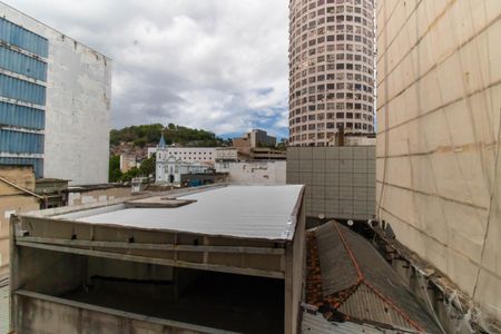 Vista do Quarto  de kitnet/studio à venda com 1 quarto, 34m² em Centro, Niterói