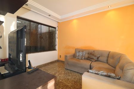 Sala de casa de condomínio para alugar com 3 quartos, 87m² em Vila Metalúrgica, Santo André