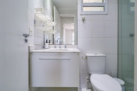 Apartamento para alugar com 63m², 2 quartos e 1 vaga Apartamento para alugar com 63m², 2 quartos e 1 vagaBanheiro