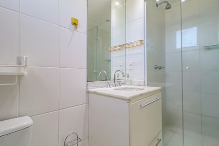 Apartamento para alugar com 63m², 2 quartos e 1 vaga Apartamento para alugar com 63m², 2 quartos e 1 vagaBanheiro da Suíte