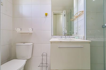 Apartamento para alugar com 63m², 2 quartos e 1 vaga Apartamento para alugar com 63m², 2 quartos e 1 vagaBanheiro da Suíte