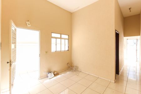 Sala de casa para alugar com 2 quartos, 70m² em Cidade Líder, São Paulo