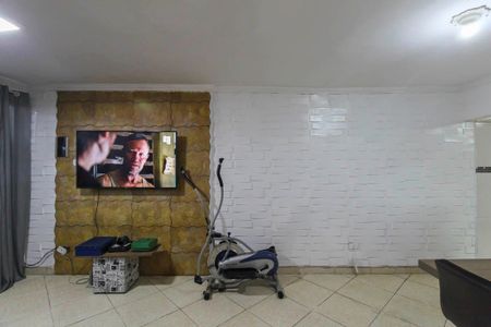 Sala de casa para alugar com 2 quartos, 125m² em Vila Fatima, São Paulo