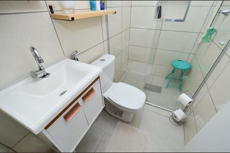 Apartamento à venda com 80m², 3 quartos e 1 vaga Apartamento à venda com 80m², 3 quartos e 1 vagaBanheiro Suite
