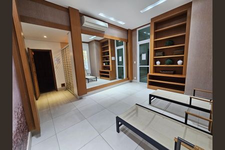 Apartamento à venda com 38m², 1 quarto e 1 vagaSaúna