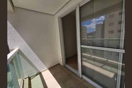 Apartamento à venda com 38m², 1 quarto e 1 vagaSacada