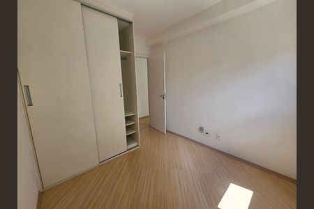 Apartamento à venda com 38m², 1 quarto e 1 vagaQuarto