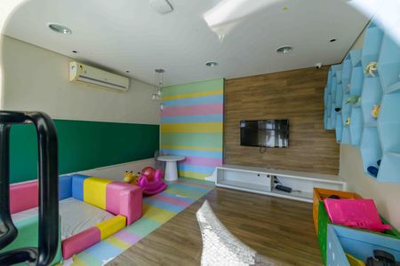 Apartamento para alugar com 65m², 2 quartos e 1 vaga Apartamento para alugar com 65m², 2 quartos e 1 vagaÁrea Comum