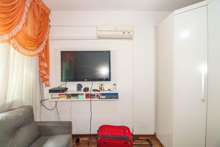 Quarto 1 de apartamento à venda com 2 quartos, 60m² em Bom Jesus, Porto Alegre