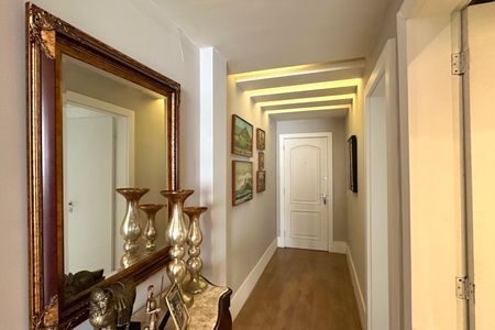 Apartamento à venda com 137m², 3 quartos e 1 vagaCorredor