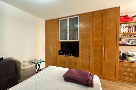 Apartamento à venda com 137m², 3 quartos e 1 vagaQuarto 