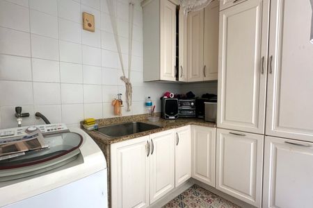 Apartamento à venda com 137m², 3 quartos e 1 vagaÁrea de Serviço