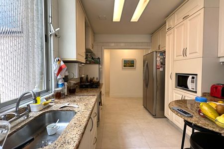 Apartamento à venda com 137m², 3 quartos e 1 vagaCozinha