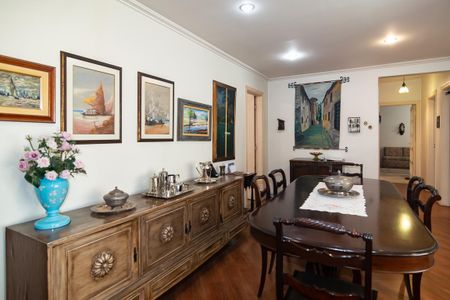 Apartamento à venda com 140m², 3 quartos e 1 vaga