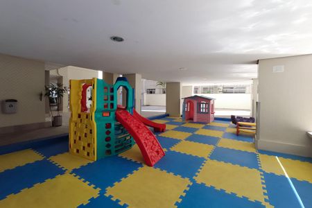 Apartamento à venda com 140m², 3 quartos e 1 vaga