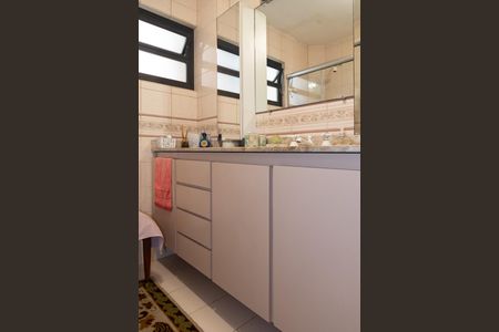 Apartamento à venda com 140m², 3 quartos e 1 vaga