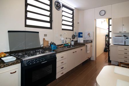 Apartamento à venda com 140m², 3 quartos e 1 vaga