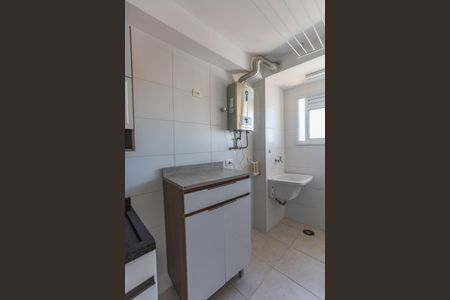 Apartamento para alugar com 62m², 3 quartos e 1 vagaÁrea de serviço 
