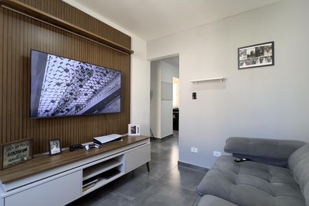 Sala 1 de apartamento para alugar com 2 quartos, 52m² em Jardim Valeria, Guarulhos