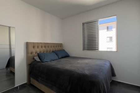 Quarto 1 de apartamento para alugar com 2 quartos, 52m² em Jardim Valeria, Guarulhos