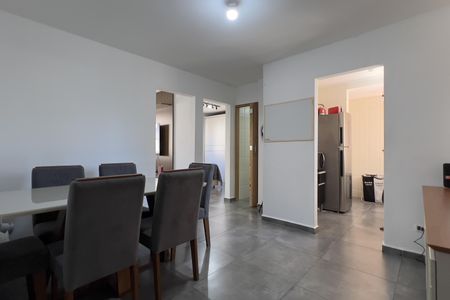 Sala 2 de apartamento para alugar com 2 quartos, 52m² em Jardim Valeria, Guarulhos