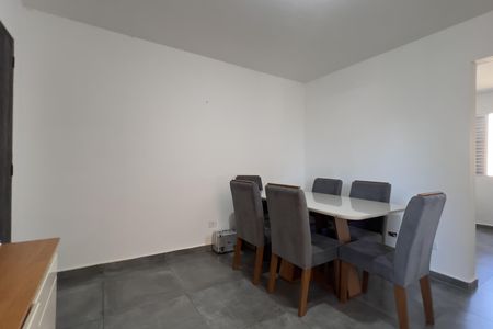 Sala 2 de apartamento para alugar com 2 quartos, 52m² em Jardim Valeria, Guarulhos