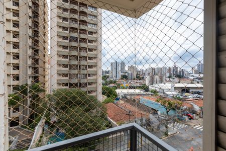 Vista da Sacada do Quarto de apartamento para alugar com 1 quarto, 55m² em Cambuí, Campinas