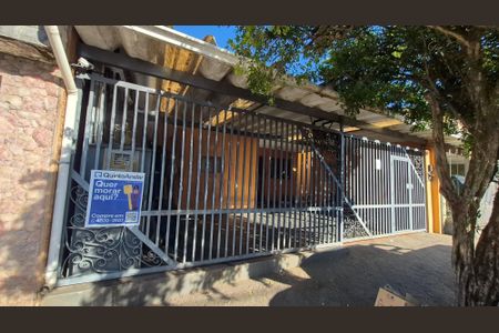 Casa à venda com 240m², 3 quartos e 2 vagasFachada