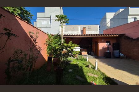 Casa à venda com 240m², 3 quartos e 2 vagasVista