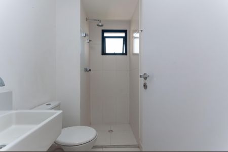 Banheiro de kitnet/studio à venda com 1 quarto, 24m² em Perdizes, São Paulo