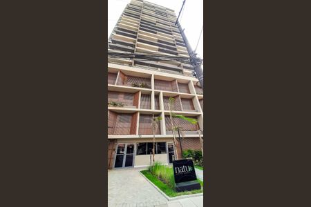 Apartamento à venda com 38m², 1 quarto e 1 vagaFachada e portaria