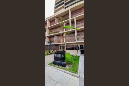 Apartamento à venda com 38m², 1 quarto e 1 vagaFachada e portaria