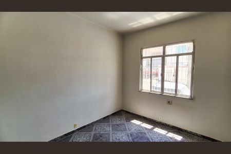 Quarto 1 de apartamento para alugar com 2 quartos, 60m² em Brás de Pina, Rio de Janeiro