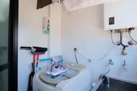 Apartamento à venda com 80m², 2 quartos e 1 vagaÁrea de Serviço