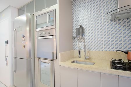 Apartamento à venda com 80m², 2 quartos e 1 vagaCozinha