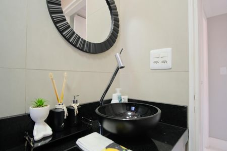 Apartamento à venda com 80m², 2 quartos e 1 vagaBanheiro Social