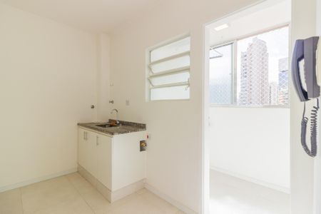 Apartamento à venda com 75m², 2 quartos e 1 vaga Apartamento à venda com 75m², 2 quartos e 1 vagaCozinha
