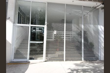 Apartamento à venda com 41m², 1 quarto e sem vaga Apartamento à venda com 41m², 1 quarto e sem vagaEntrada do edifício