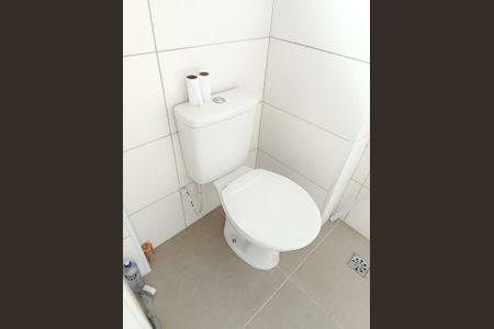 Apartamento à venda com 41m², 1 quarto e sem vaga Apartamento à venda com 41m², 1 quarto e sem vagaÁrea de Serviço - banheiro