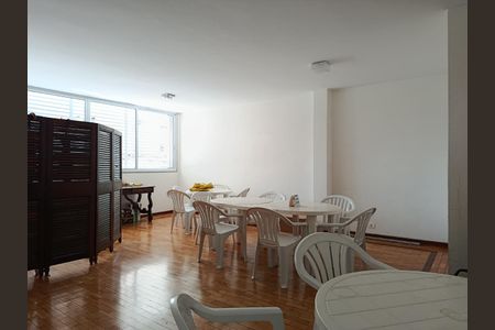 Apartamento à venda com 41m², 1 quarto e sem vaga Apartamento à venda com 41m², 1 quarto e sem vagaSalão de Festas