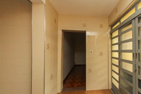 Casa à venda com 200m², 6 quartos e 4 vagas Casa à venda com 200m², 6 quartos e 4 vagasCozinha 2