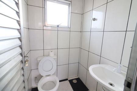 Banheiro de casa para alugar com 1 quarto, 120m² em Bandeiras, Osasco