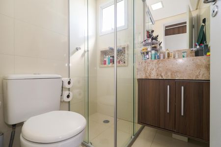 Apartamento à venda com 70m², 2 quartos e 1 vaga Apartamento à venda com 70m², 2 quartos e 1 vagaBanheiro da Suíte