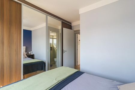 Apartamento à venda com 70m², 2 quartos e 1 vaga Apartamento à venda com 70m², 2 quartos e 1 vagaSuíte
