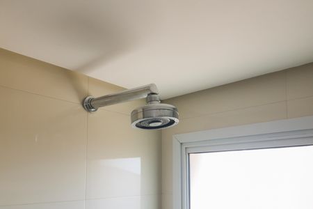 Apartamento à venda com 70m², 2 quartos e 1 vaga Apartamento à venda com 70m², 2 quartos e 1 vagaBanheiro da Suíte