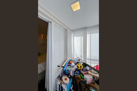 Apartamento à venda com 150m², 3 quartos e 3 vagas Apartamento à venda com 150m², 3 quartos e 3 vagasVaranda da Suíte 2