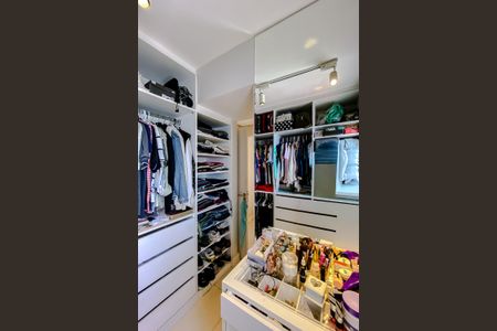 Apartamento à venda com 150m², 3 quartos e 3 vagas Apartamento à venda com 150m², 3 quartos e 3 vagasQuarto 2 - Suíte