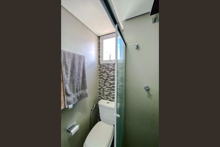 Apartamento à venda com 150m², 3 quartos e 3 vagas Apartamento à venda com 150m², 3 quartos e 3 vagasBanheiro da Suíte 2