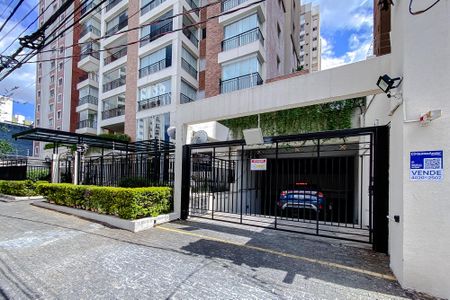 Apartamento à venda com 150m², 3 quartos e 3 vagas Apartamento à venda com 150m², 3 quartos e 3 vagasFachada - Plaquinha